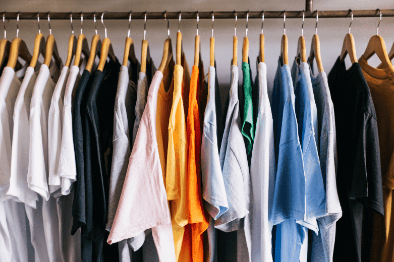 C.L.UNIFORM CO. 思諾制服公司